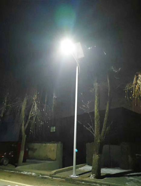 积石山县北屯太阳能路灯项目